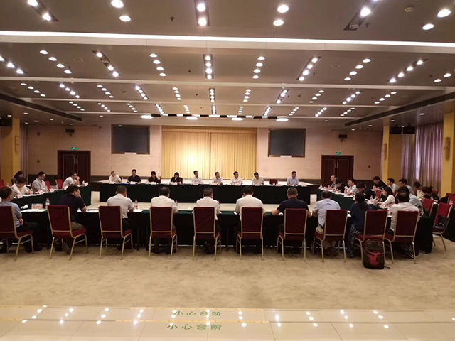 國家知識(shí)產(chǎn)權(quán)局副局長張茂于組織召開座談會(huì)，我司沈總做代表發(fā)言